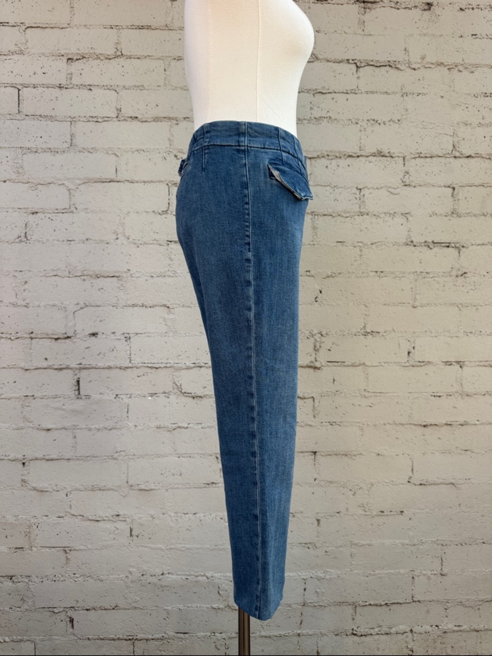 Anthropologie Maeve Bombshell Slim Straight Jean Medium Wash Size 27 - Picture 7 of 16